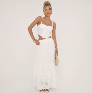 MID RISE FLORAL CUT OUT DETAIL TIERED MAXI SKIRT IN WHITE